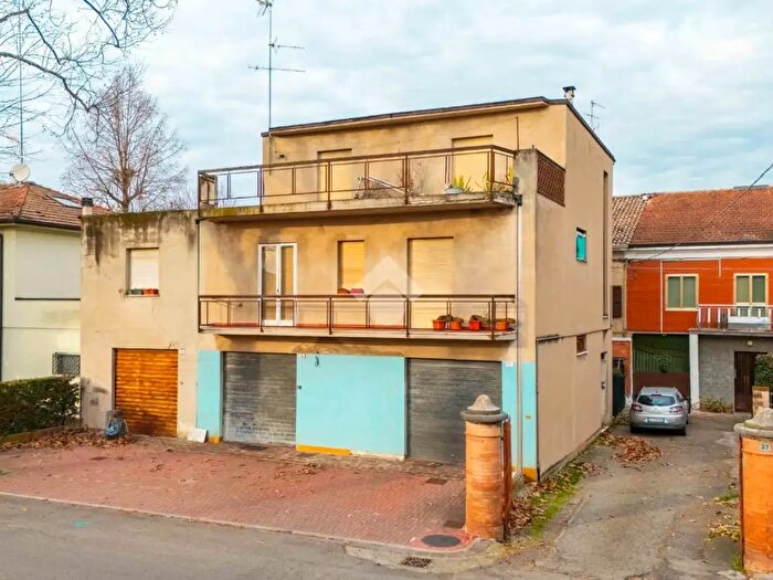 Case in Vendita e in Affitto - 3