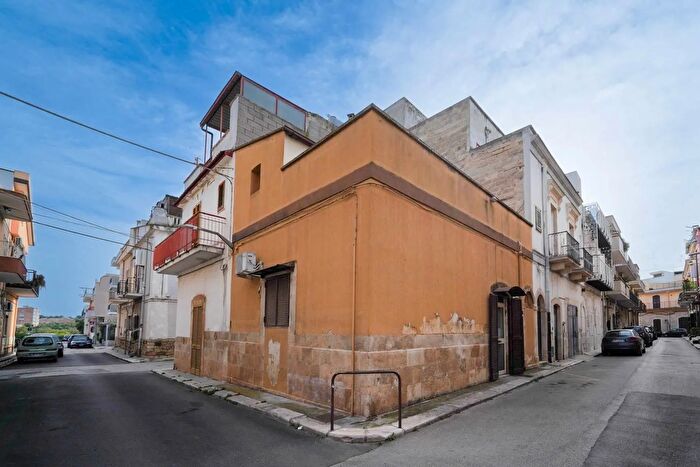 Appartamento bilocale in vendita in Via Fornaciari Palo del Colle Bari, Palo Del Colle