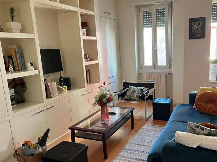 Appartamento trilocale in affitto in Gambara, Milano