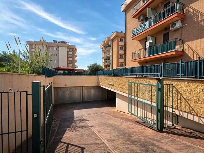 Appartamento in vendita in Via delle Gardenie, Tivoli