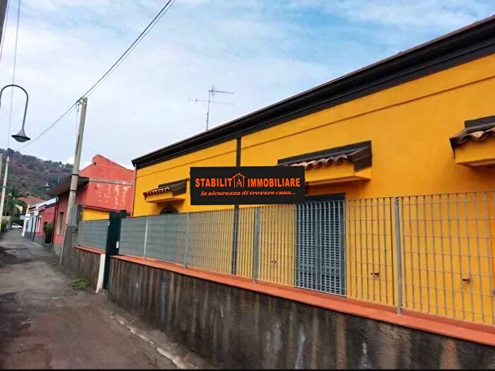 Casa trilocale in affitto in Via Rossa, Pozzillo Stazzo Santa Tecla, Acireale