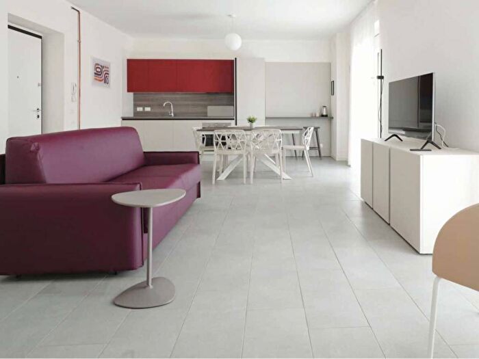 Appartamento bilocale in affitto in Via Adda, Melchiorre Gioia, Milano