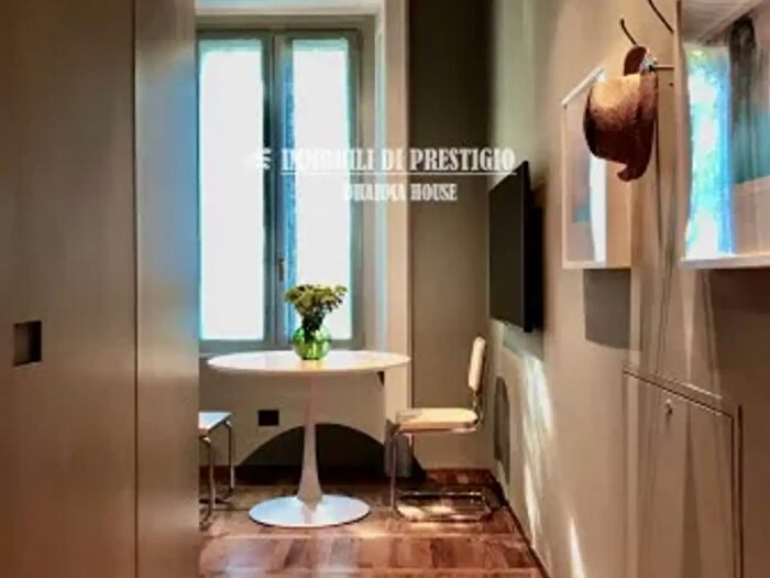 Appartamento bilocale in affitto in Viale Regina Margherita, Milano