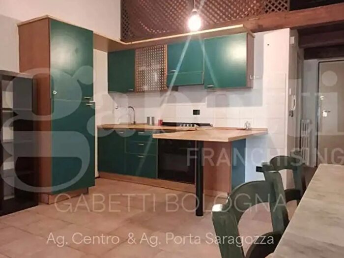 Appartamento monolocale in vendita in Via San Vitale, Bologna