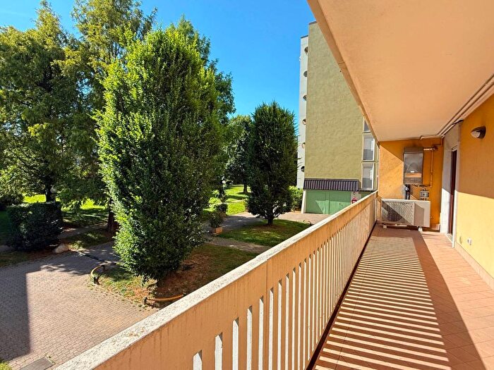 Appartamento trilocale in affitto in Via Alcide De Gasperi, Conca Fiorita, Bergamo