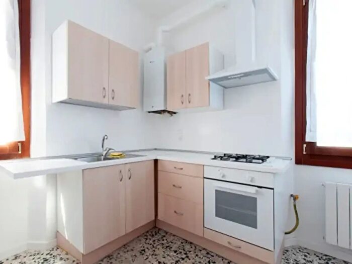 Appartamento trilocale in vendita in Calle Sagredo, Venezia