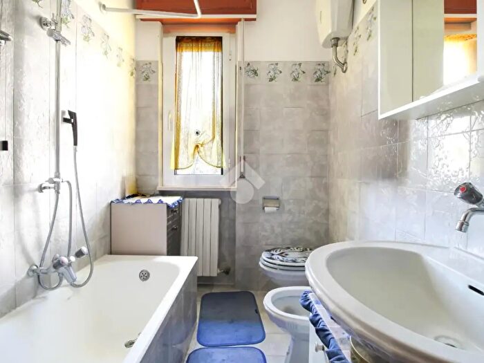 Casa con 5 locali in vendita in Via S Remo, Tortoreto