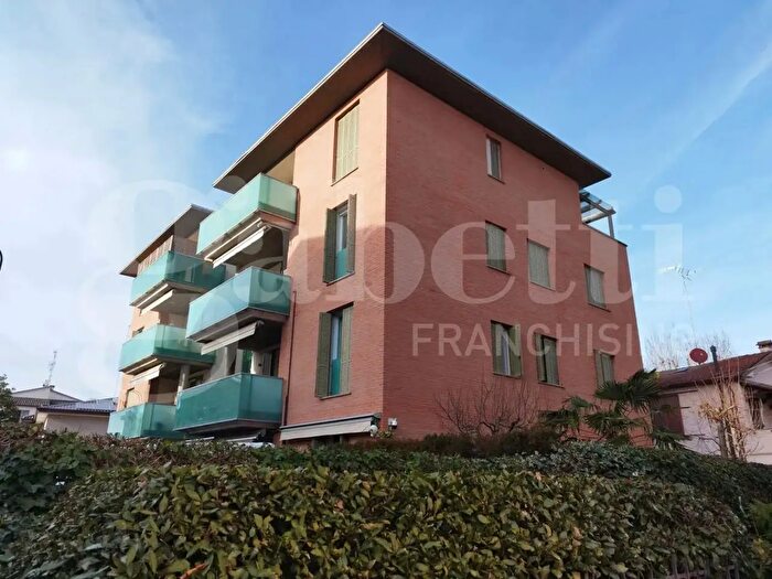 Appartamento trilocale in vendita in Faenza