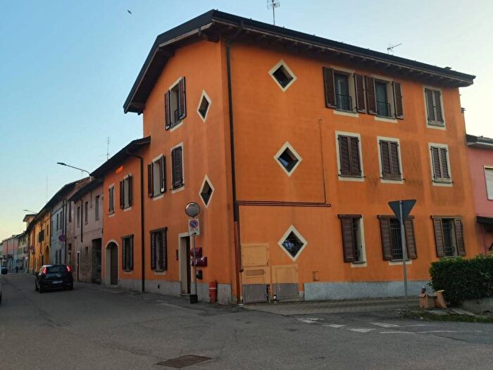 Appartamento bilocale in affitto in Via Roma, Centro, Castiglione dAdda