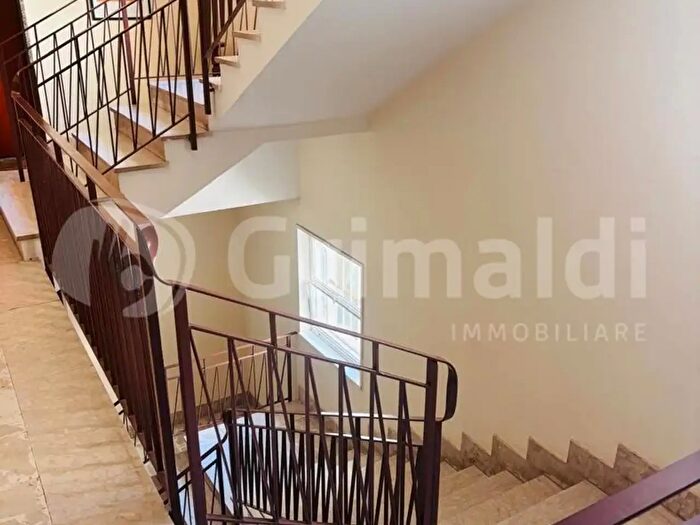 Appartamento trilocale in affitto in Siracusa