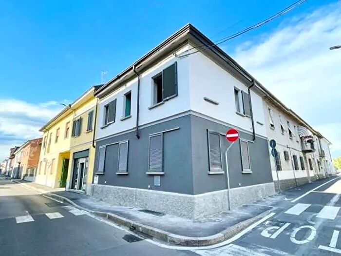 Appartamento bilocale in vendita in Via Milano, Cesano Maderno