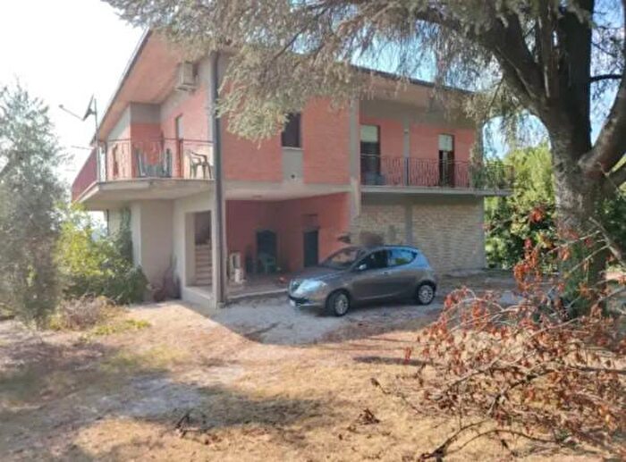 Casa quadrilocale in vendita in Via San Biagio, Cantalupo In Sabina