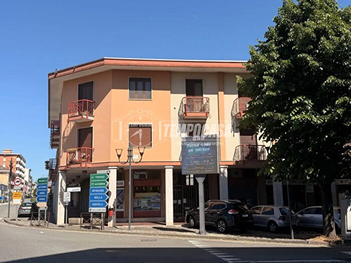Appartamento quadrilocale in vendita in Via Paietta, Cossato