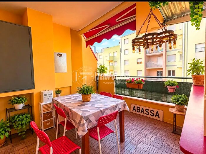 Appartamento trilocale in vendita in Via Fratelli Bandiera, Muggiò