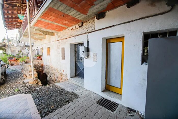 Casa monolocale in vendita in Frazione Gallenca, Valperga