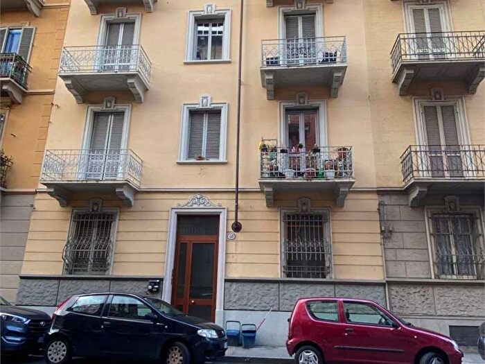 Appartamento bilocale in affitto in via Revello, Cenisia, Torino