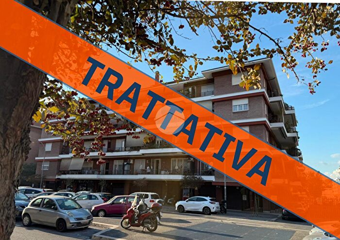 Appartamento trilocale in vendita in Via Tiburtina, Roma