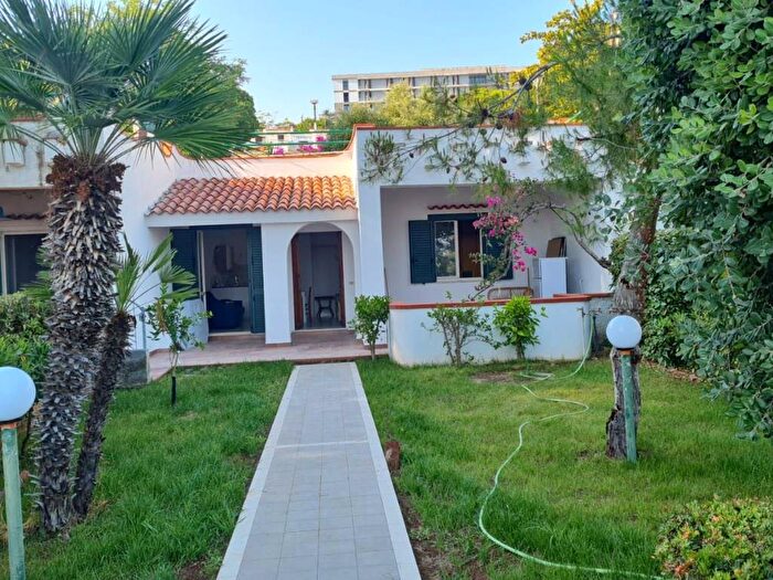 Casa trilocale in affitto in Via Sanseverino, Baia del Carpino Petrosa Piano Grande, Scalea