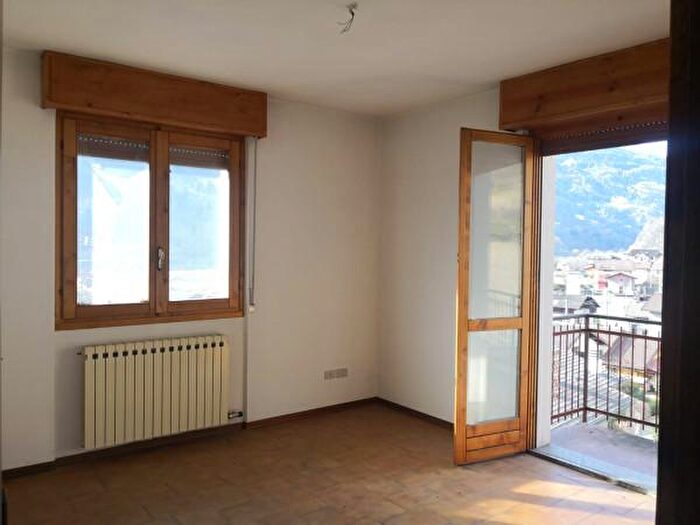 Casa quadrilocale in vendita in Edolo