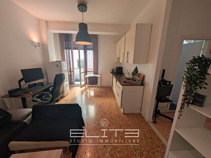 Appartamento monolocale in affitto in Via Aurelio Saffi, Centro Storico, Ancona