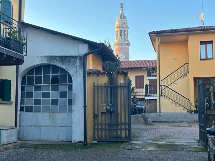 Casa monolocale in vendita in Via Francesco Petrarca, Palazzolo Sull'Oglio
