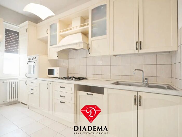 Appartamento trilocale in vendita in Via Villaggio Ignis, Travedona Monate