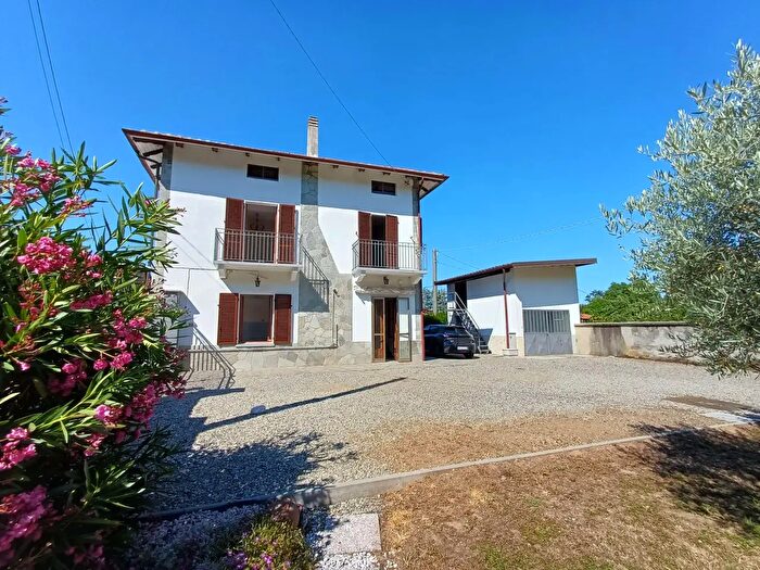 Casa quadrilocale in vendita in Strada Corio, San Carlo Canavese