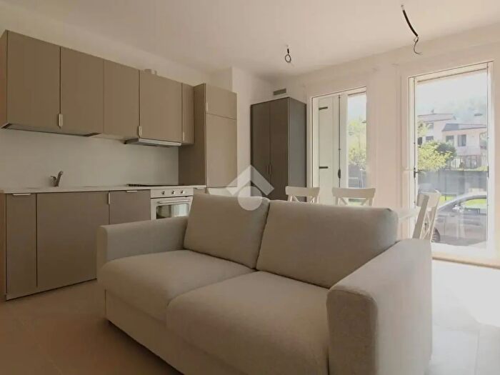 Appartamento bilocale in vendita in Via Capponi, Chiampo