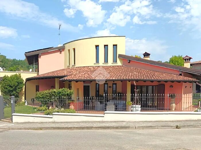 Casa con 6 locali in vendita in Via Vallone, Lonato del Garda