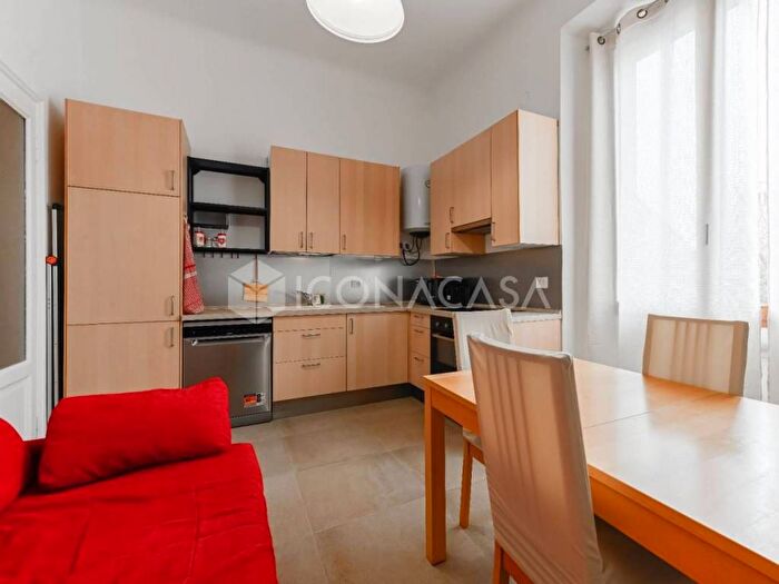 Appartamento trilocale in affitto in Via Francesco Soave, Porta Romana Medaglie dOro, Milano