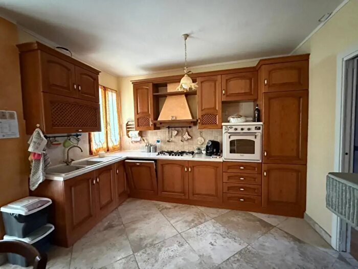 Appartamento quadrilocale in vendita in Sinalunga