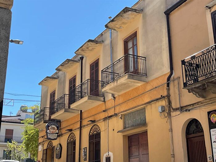 Appartamento trilocale in vendita in Via Armando Diaz, Lercara Friddi