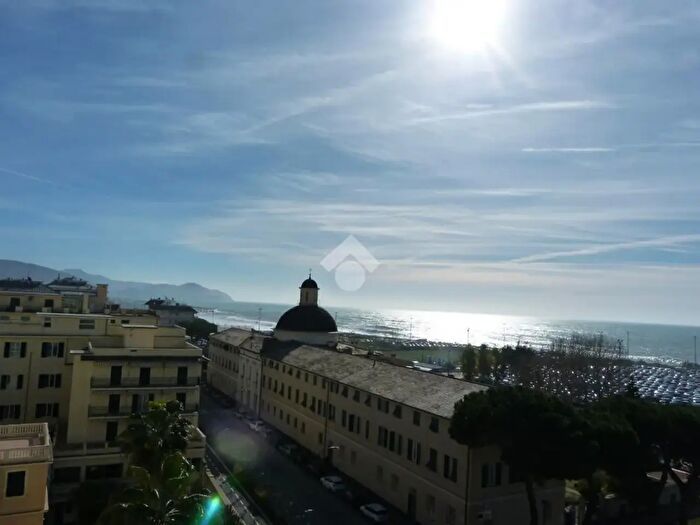 Appartamento bilocale in vendita in Corso Giuseppe Garibaldi, Chiavari