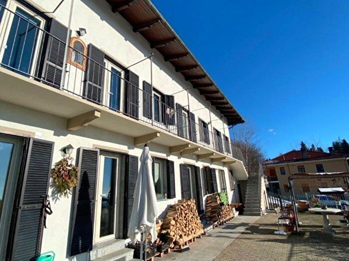 Appartamento bilocale in affitto in Via Freinetto, Coazze