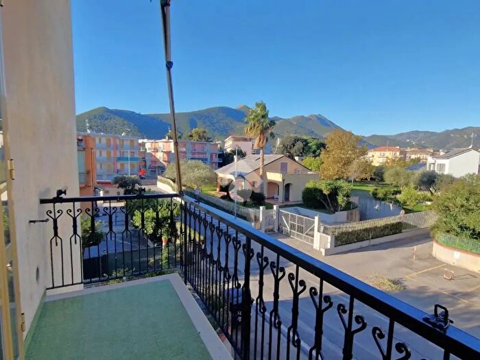 Appartamento bilocale in vendita in Largo Ponte Romano, Loano