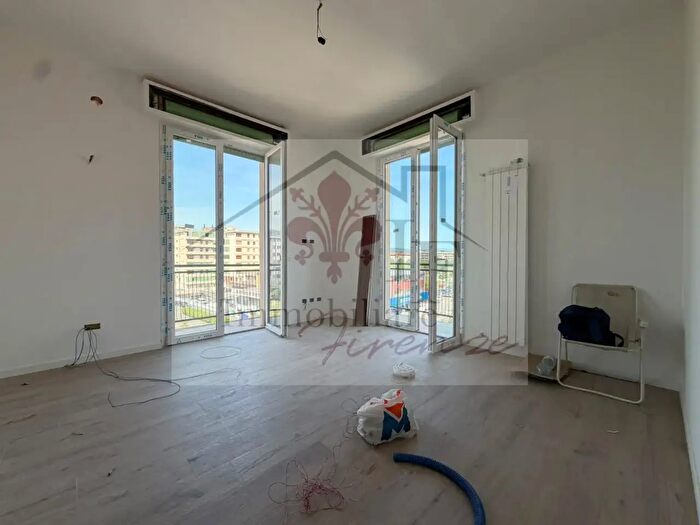 Appartamento trilocale in vendita in Via Mario Ulivelli, Firenze