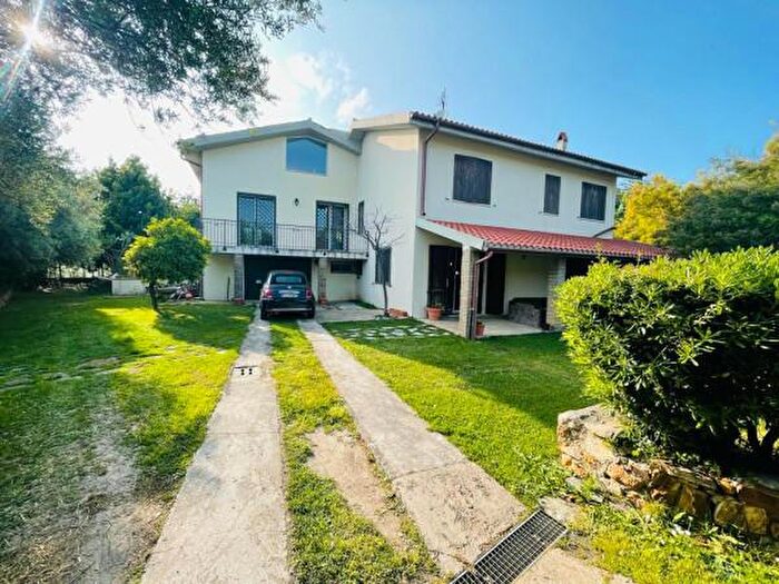 Casa con 5 locali in vendita in Via Vittorio Cernusco, Civitavecchia