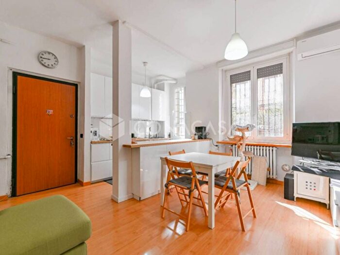 Appartamento bilocale in vendita in Via Temistocle Calzecchi, Città Studi, Milano