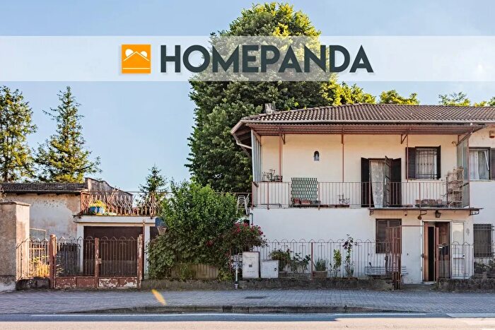 Casa con 5 locali in vendita in Corso Papa Giovanni Paolo II, Vercelli