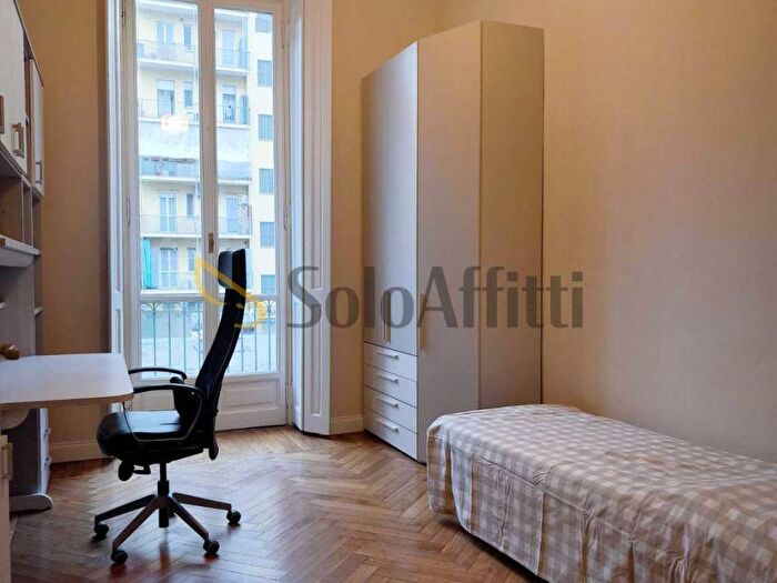 Appartamento quadrilocale in affitto in Corso Duca degli Abruzzi, Crocetta, Torino