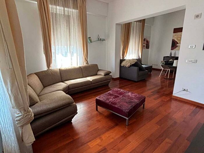 Appartamento trilocale in affitto in Circonvallazione Cornelia, Baldo degli Ubaldi, Roma