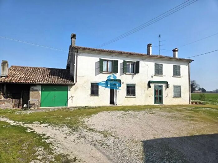 Casa con 5 locali in vendita in Via Germana, Russi