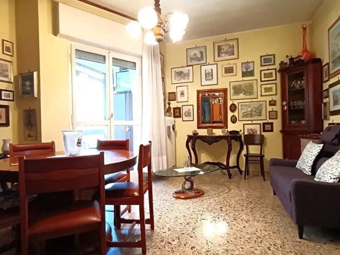 Appartamento con 6 locali in vendita in Rovigo