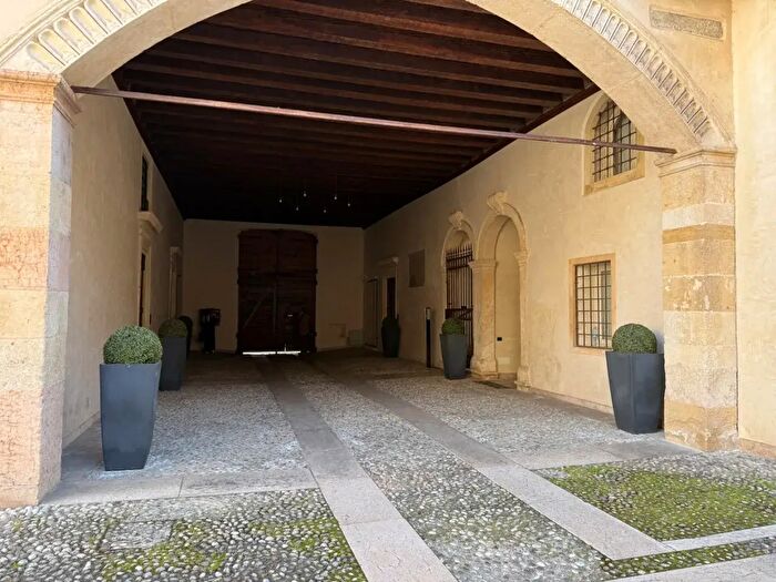 Appartamento bilocale in affitto in Piazzetta Santo Stefano, Vicenza