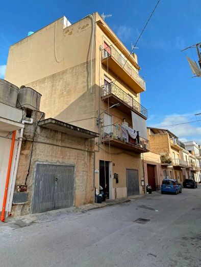 Appartamento con 5 locali in vendita in Via Calvino Castelvetrano, Castelvetrano