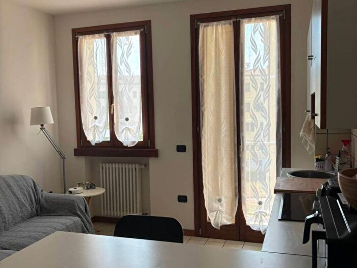 Appartamento bilocale in affitto in Viale Lombardia, San Leonardo, Parma
