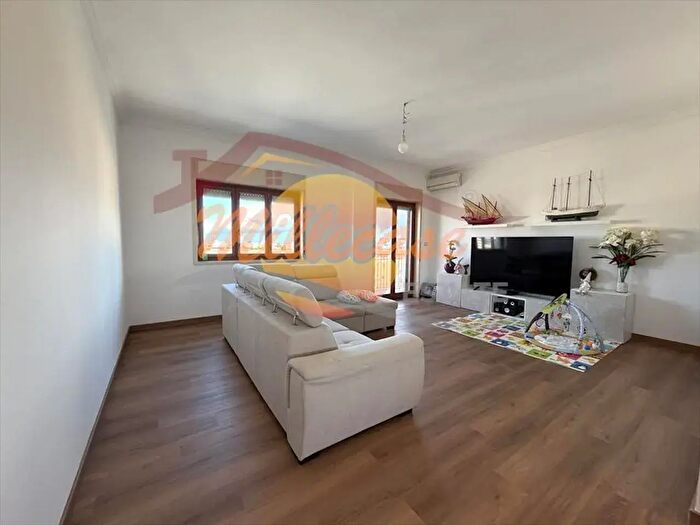 Appartamento con 6 locali in vendita in Viale Scala Greca, Siracusa