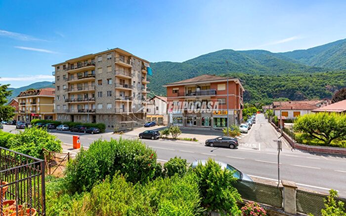 Case in Vendita e in Affitto - 3