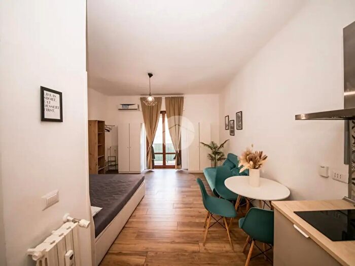 Appartamento monolocale in affitto in Via Rombon, Milano