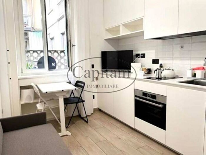 Appartamento monolocale in affitto in Via Felice Casati, Repubblica, Milano